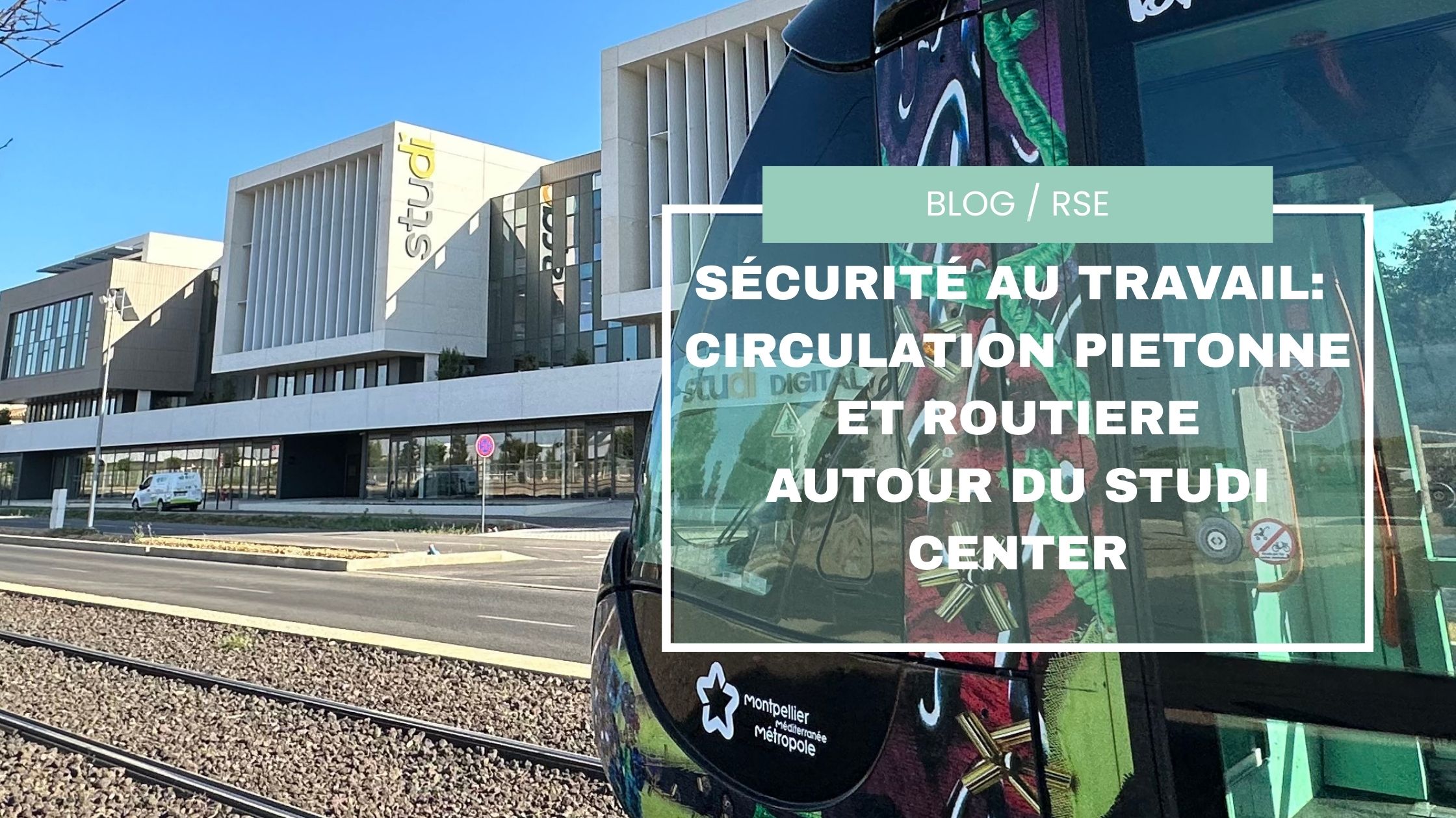 Circulation piétonne et routière autour du Studi Cente
